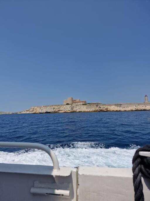 Une Parenthese Au Frioul Marseille Eksteriør bilde