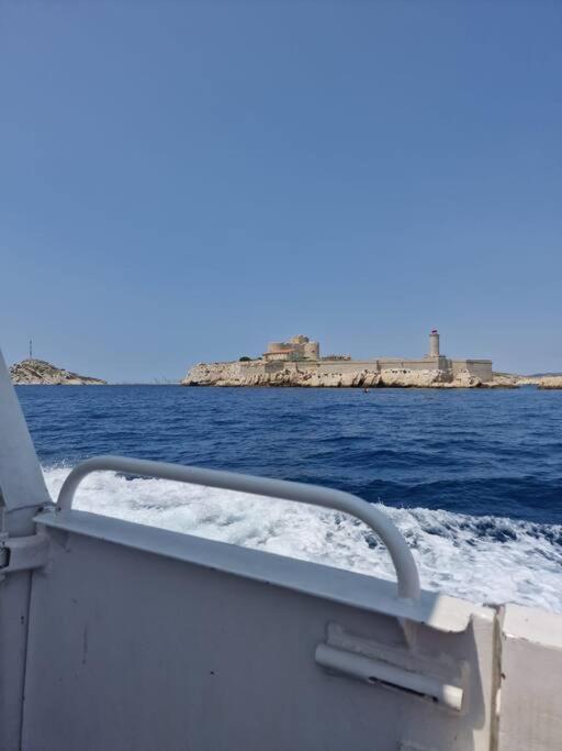Une Parenthese Au Frioul Marseille Eksteriør bilde